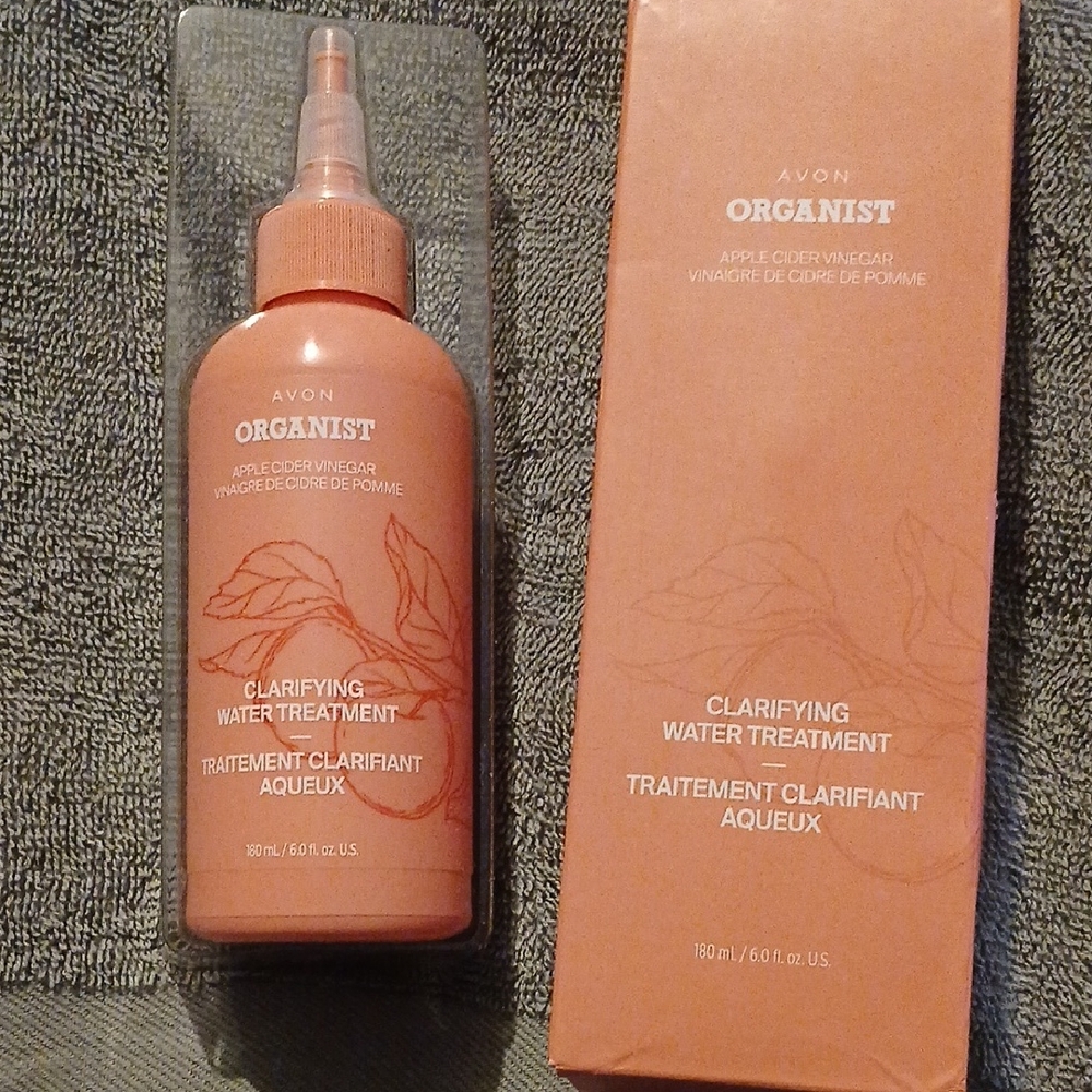 Avon Organist Clarifying Water Treatment in Peach